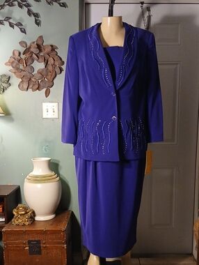 Psalm: CIV Elegant Women's Purple Beaded Jacket & Skirt Set
